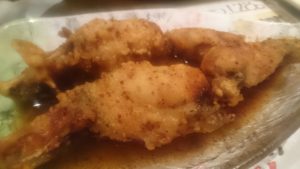 珍獣屋 カエルの唐揚げ