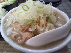 やきとん 木々家 モツ煮