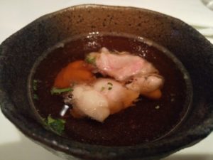 29ON 代官山店 和牛と蛤のコンソメスープ