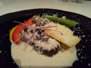 29ON 代官山店 牛タンのバーニャカウダ