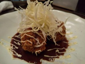 秋葉原 きんぼし 自家製メンチカツ