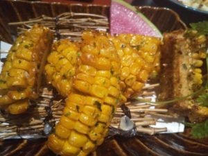 おばんざい鉢屋 トウモロコシ唐揚げ